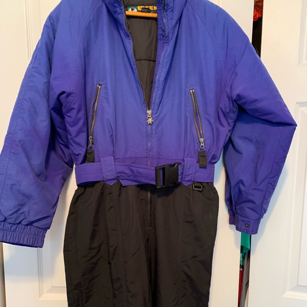 Women’s ski suit